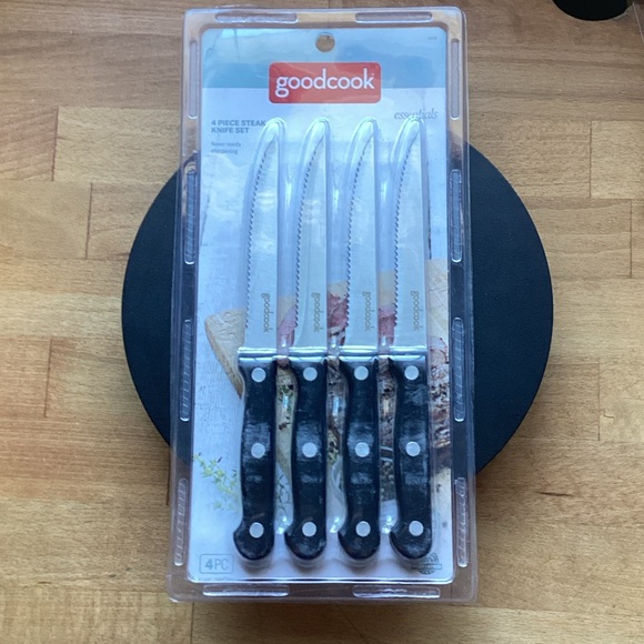 GoodCook 4-Piece Steak Knife Set - Picture 2 of 3